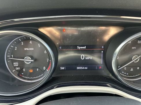 Certified 2023 Buick Encore GX Preferred FWD image 12