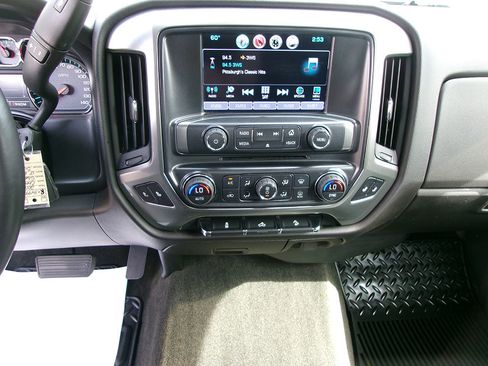 Used 2016 Chevrolet Silverado 1500 LT w/ All Star Edition image 15