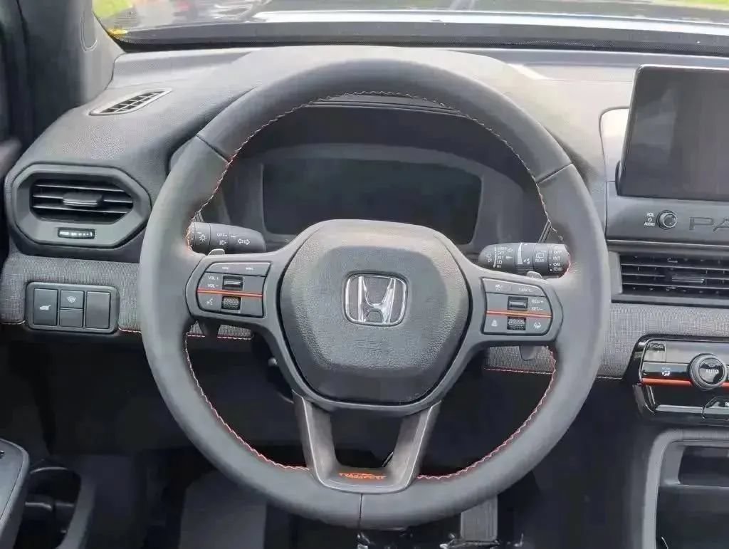 New 2026 Honda Passport TrailSport image 58