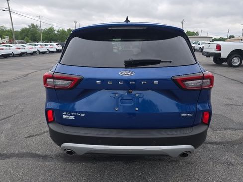 Used 2023 Ford Escape Active w/ Tech Pack #1 AWD/4WD image 7