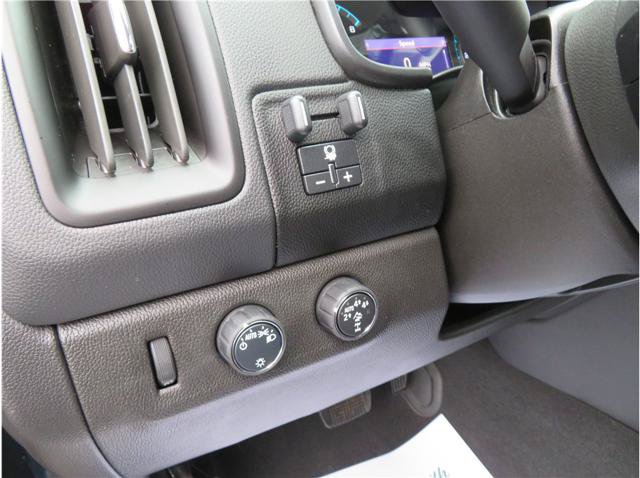 Used 2022 Chevrolet Colorado ZR2 AWD/4WD image 11
