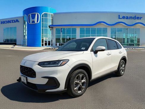 New 2026 Honda HR-V LX image 1