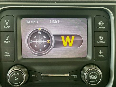 Used 2021 RAM 1500 Tradesman w/ Tradesman SXT Package RWD image 19