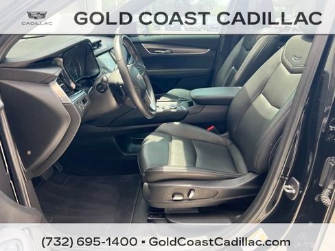 Certified 2023 Cadillac XT6 Luxury AWD/4WD image 18