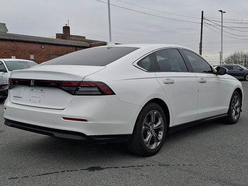 Used 2024 Honda Accord EX image 4