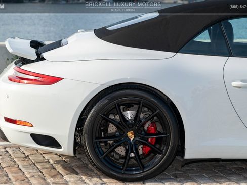 Used 2017 Porsche 911 Carrera S RWD image 44