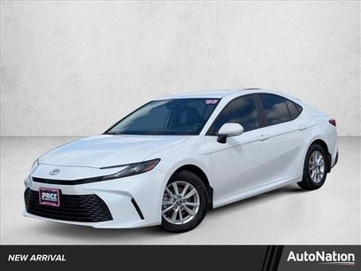 Used 2025 Toyota Camry LE w/ Convenience Package