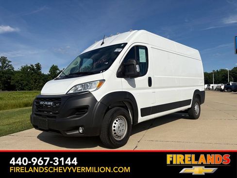 Used 2026 RAM ProMaster 2500 w/ Convenience Group FWD image 1