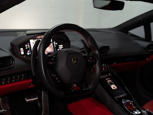 Used 2023 Lamborghini Huracan EVO image 27