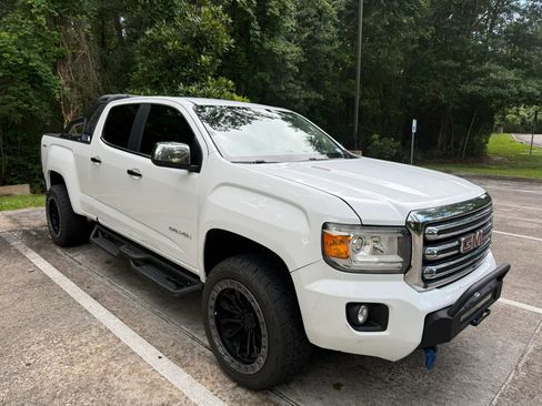 Used 2016 GMC Canyon SLT w/ Driver Alert Package AWD/4WD image 3