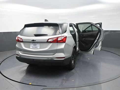 Used 2021 Chevrolet Equinox LT FWD image 34
