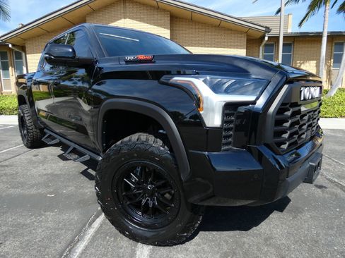 Used 2025 Toyota Tundra Limited image 17