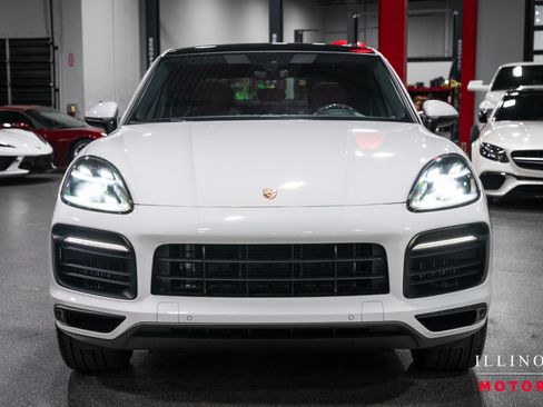 Used 2022 Porsche Cayenne Platinum Edition AWD/4WD image 8
