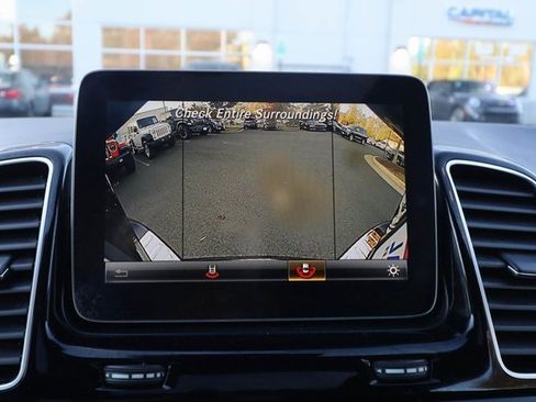 Used 2017 Mercedes-Benz GLE 350 4MATIC image 9