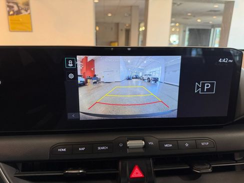 Used 2025 Kia K4 FWD image 23