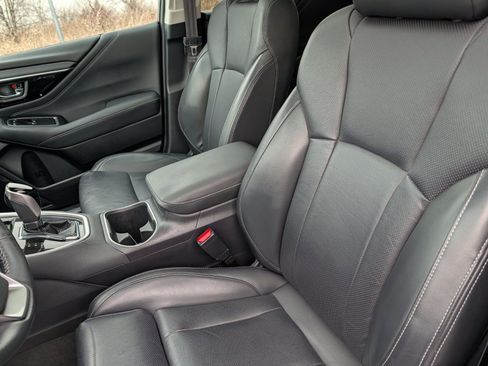 Used 2020 Subaru Outback Limited w/ Popular Package #2 image 19