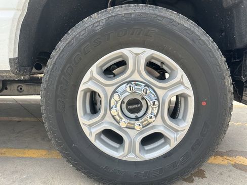 New 2026 Ford F250 XLT image 34