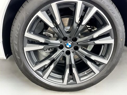 New 2026 BMW X7 xDrive40i image 30