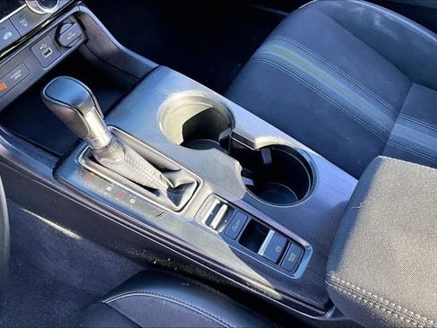 Used 2023 Honda Civic Sport image 15