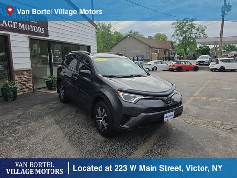 Used 2017 Toyota RAV4 LE w/ All Weather Liner Package AWD/4WD image 3