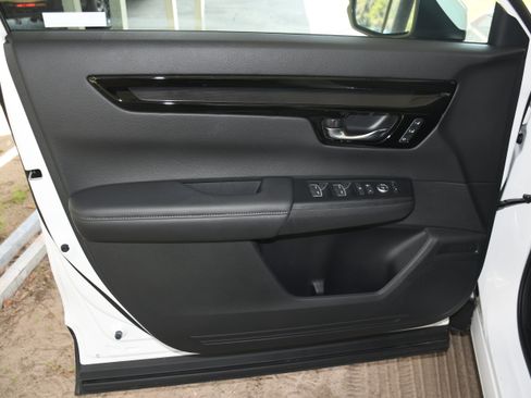 Certified 2024 Honda CR-V EX-L image 10