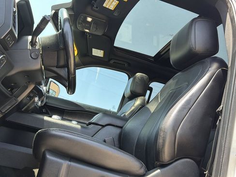 Used 2020 Ford Expedition Max Limited w/ Equipment Group 301A AWD/4WD image 12