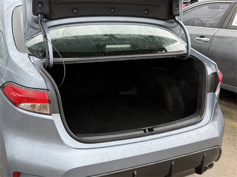 Used 2023 Toyota Corolla SE image 21