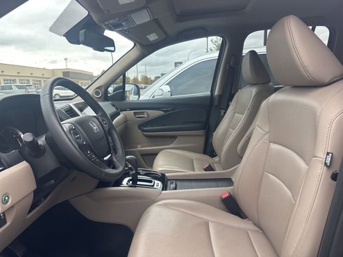 Used 2019 Honda Ridgeline RTL-E image 13