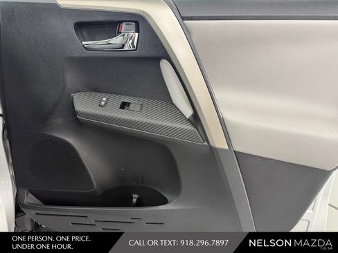 Used 2014 Toyota RAV4 Limited w/ Technology Package FWD image 48