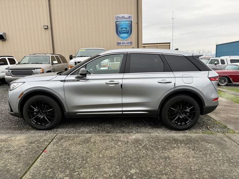 Used 2023 Lincoln Corsair Reserve w/ Equipment Group 202A image 2