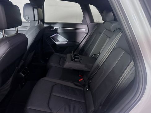 Used 2024 Audi Q3 2.0T Premium image 27