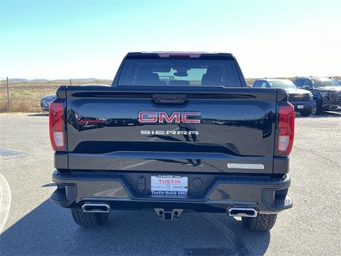 New 2026 GMC Sierra 1500 Elevation w/ LPO, Elevation Black Package image 4