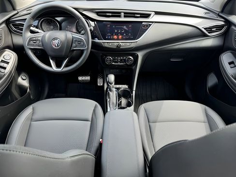 Used 2023 Buick Encore GX Select w/ Sport Touring Package FWD image 20