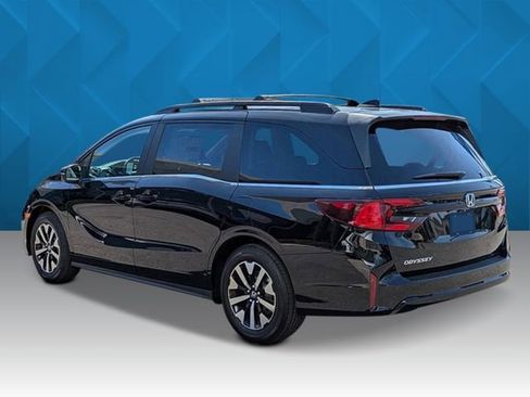 New 2026 Honda Odyssey EX-L image 2