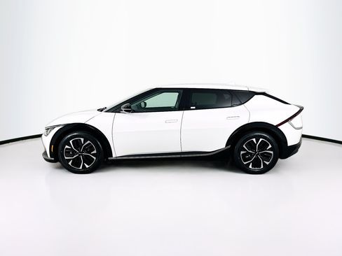 Used 2023 Kia EV6 Wind RWD image 4