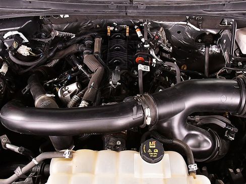 Used 2024 Lincoln Navigator Premiere image 33