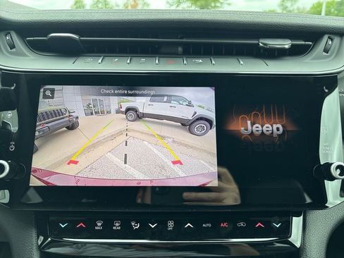 New 2026 Jeep Grand Cherokee L Limited AWD/4WD image 69