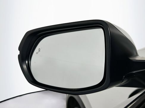 Used 2020 Honda CR-V Touring image 16