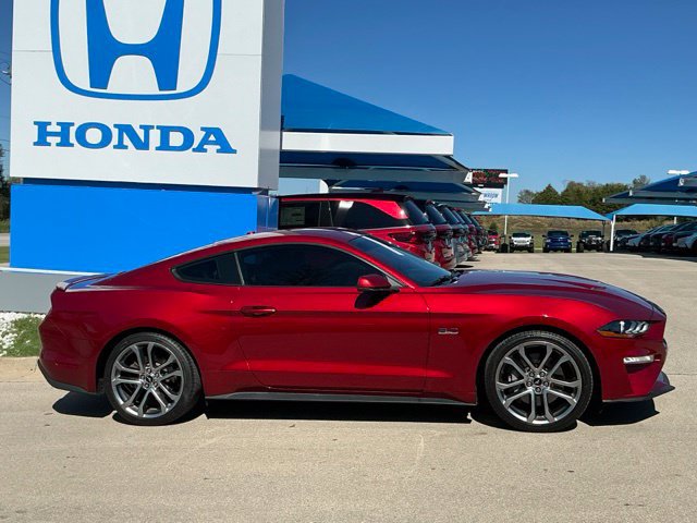 Used 2018 Ford Mustang GT Premium w/ Safe & Smart Package RWD image 2