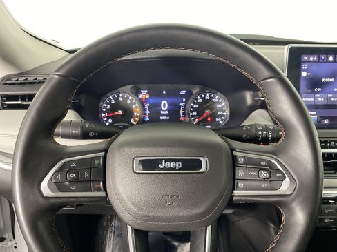Used 2022 Jeep Compass Limited image 20