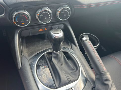 Used 2019 FIAT 124 Spider Abarth w/ Convenience Group RWD image 14