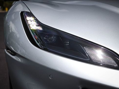 Certified 2023 Ferrari Portofino M image 14