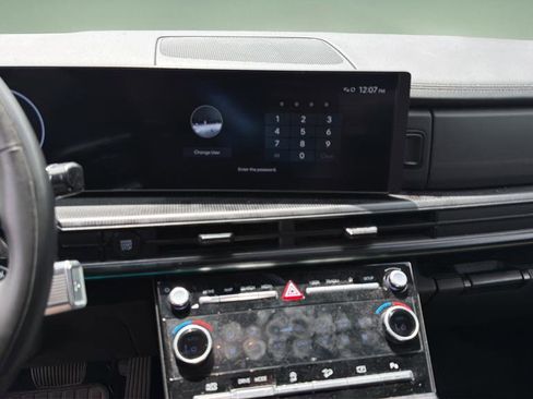 Used 2024 Hyundai Santa Fe Calligraphy FWD image 11