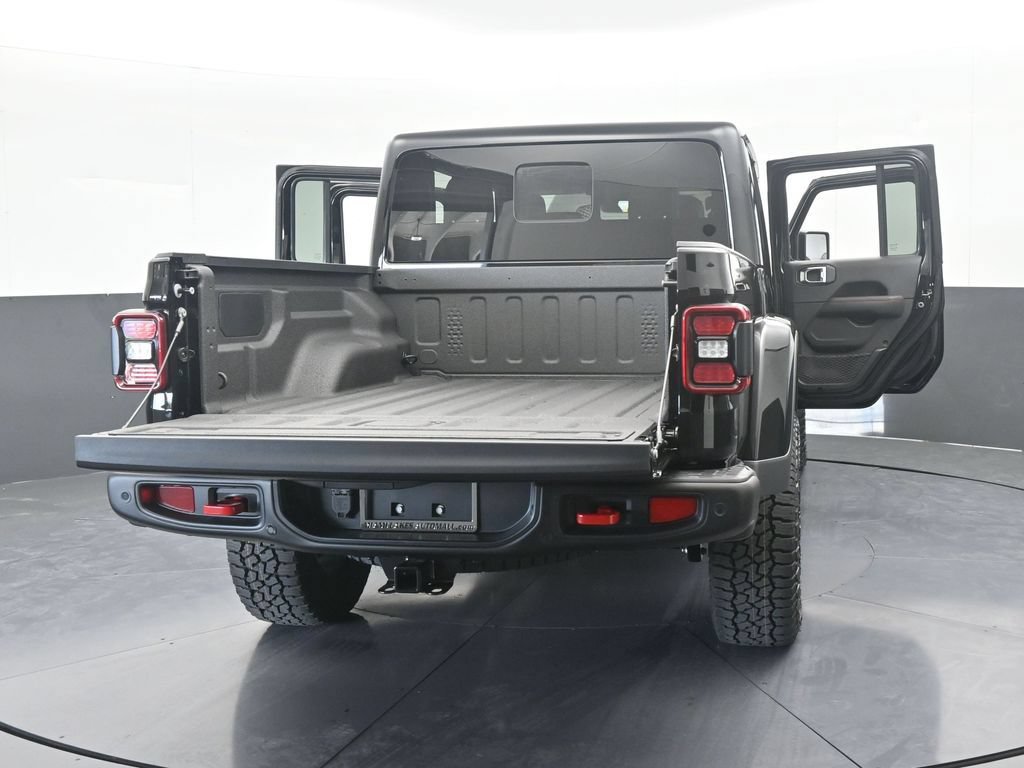 New 2026 Jeep Gladiator Rubicon AWD/4WD image 70