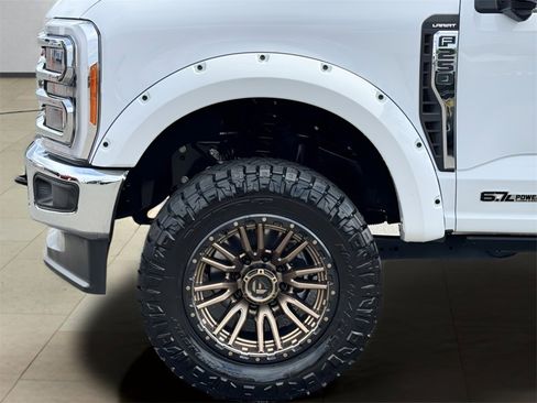 Used 2023 Ford F250 Lariat image 45
