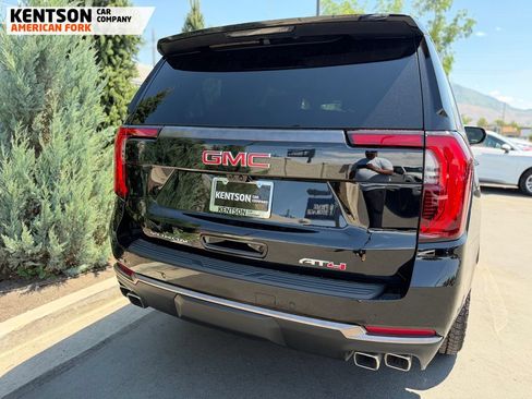 Used 2025 GMC Yukon AT4 Ultimate w/ LPO, Floor Liner Package AWD/4WD image 39