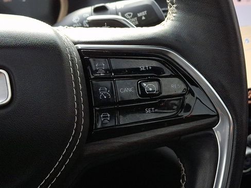 Used 2022 Jeep Grand Cherokee L Overland image 29