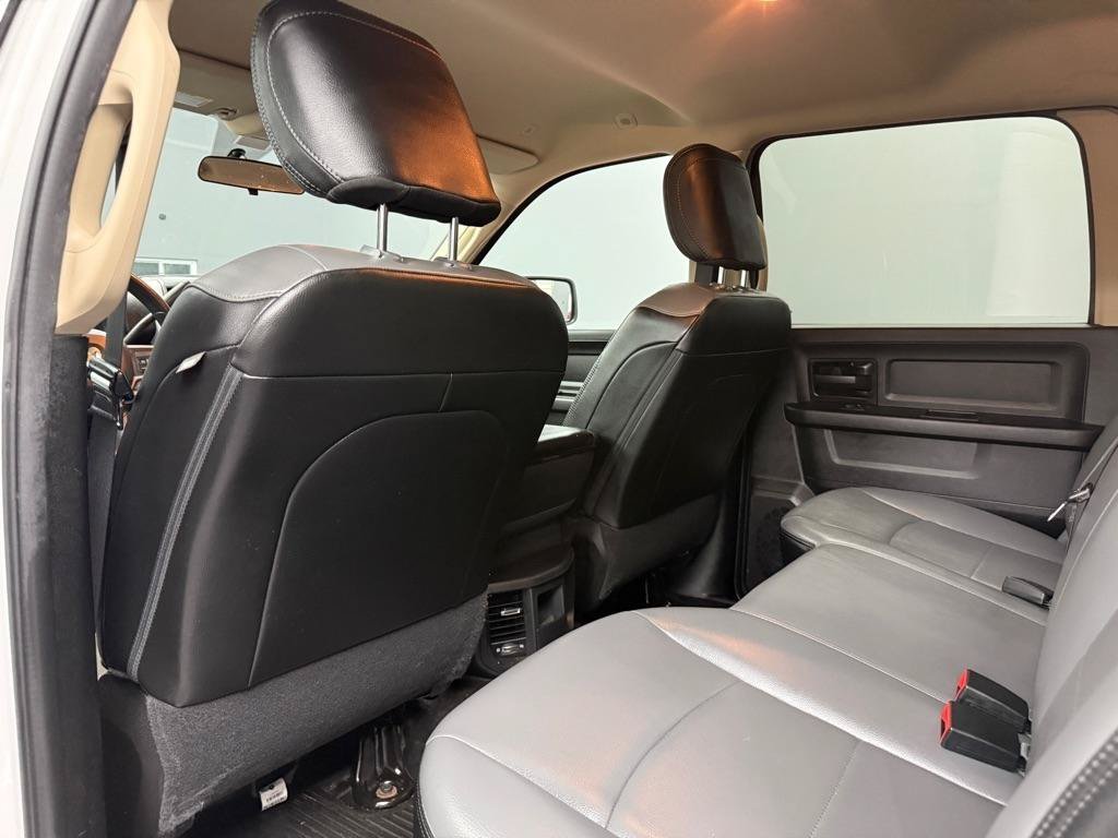 Used 2020 RAM 2500 Tradesman w/ Chrome Appearance Group AWD/4WD image 15