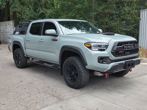Used 2021 Toyota Tacoma TRD Pro AWD/4WD image 3