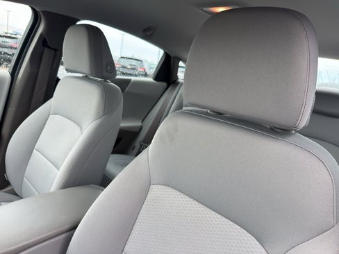 Used 2016 Chevrolet Malibu LS image 27